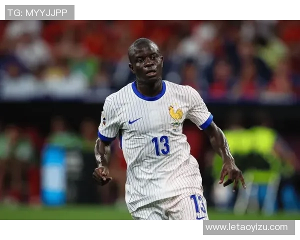 世界现役足球球星的实力对比与未来发展趋势分析 世界现役足球球星的实力对比与未来发展趋势分析